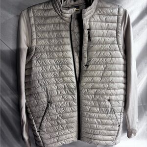 Women's Stylish Puffer Jacket - Light Gray‎